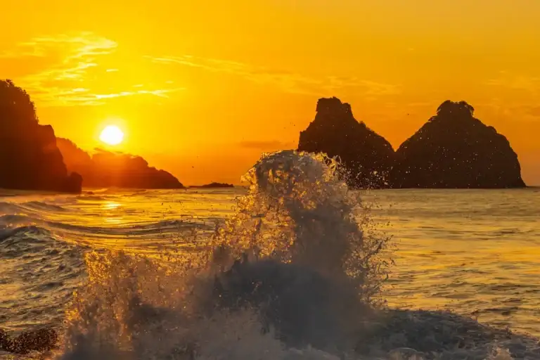 Viagem para Fernando de Noronha de barco