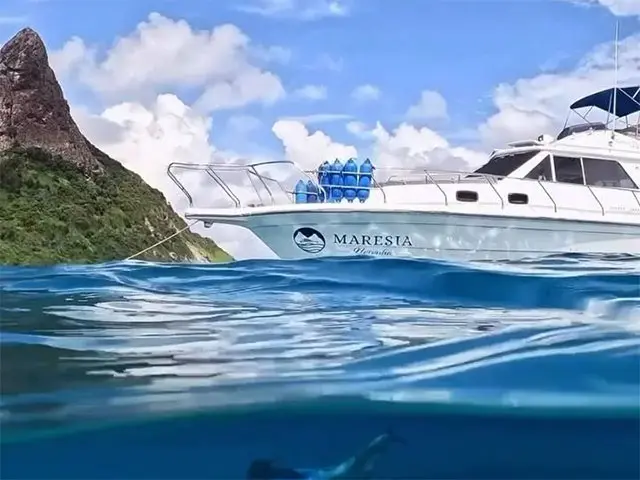Lancha Maresia Noronha
