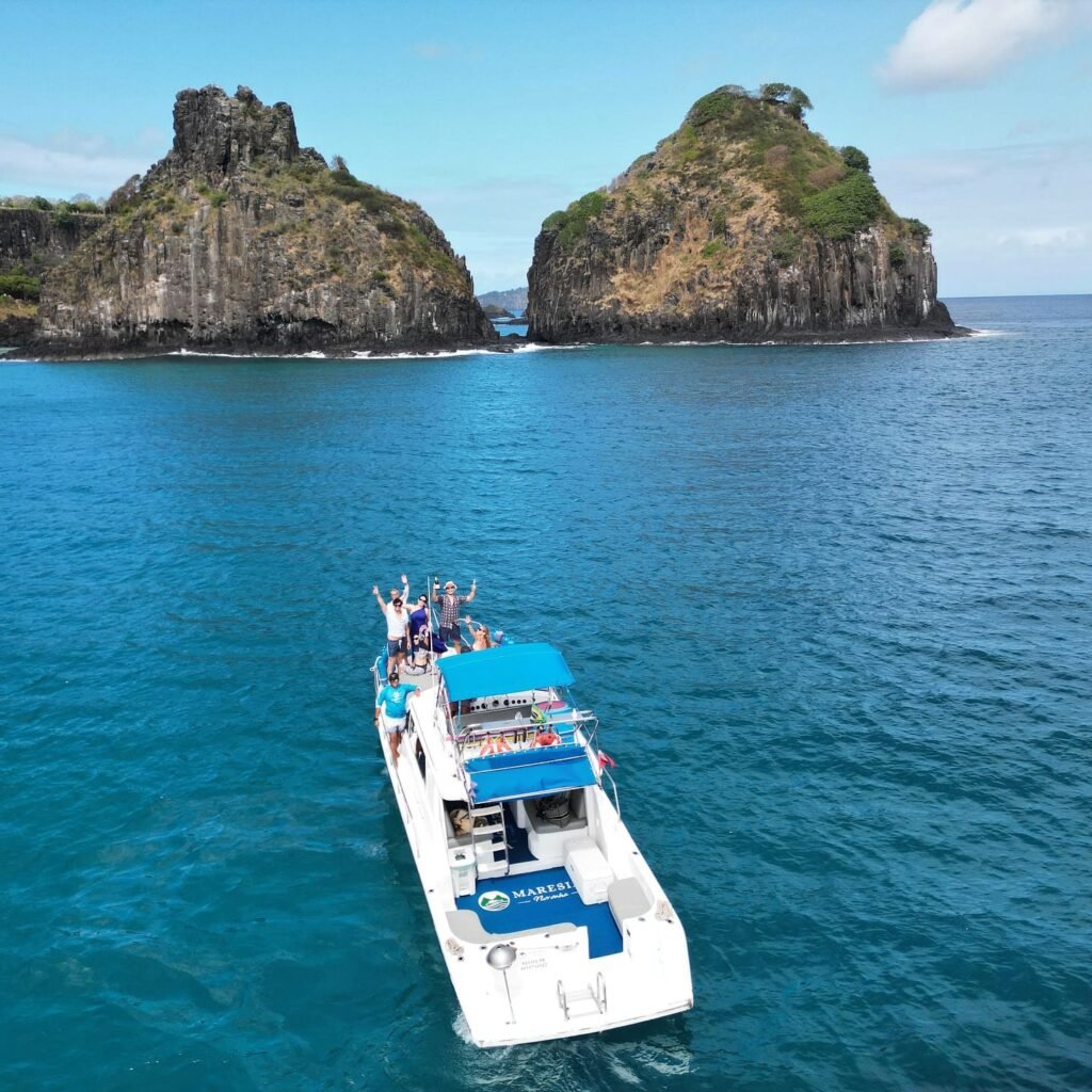 Passeio na Lancha Maresia em Noronha