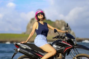 Locadora de motos - Fernando de Noronha