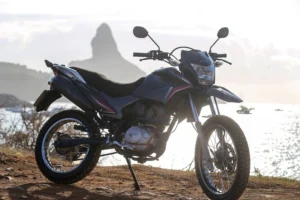 Melhor moto de Fernando de Noronha