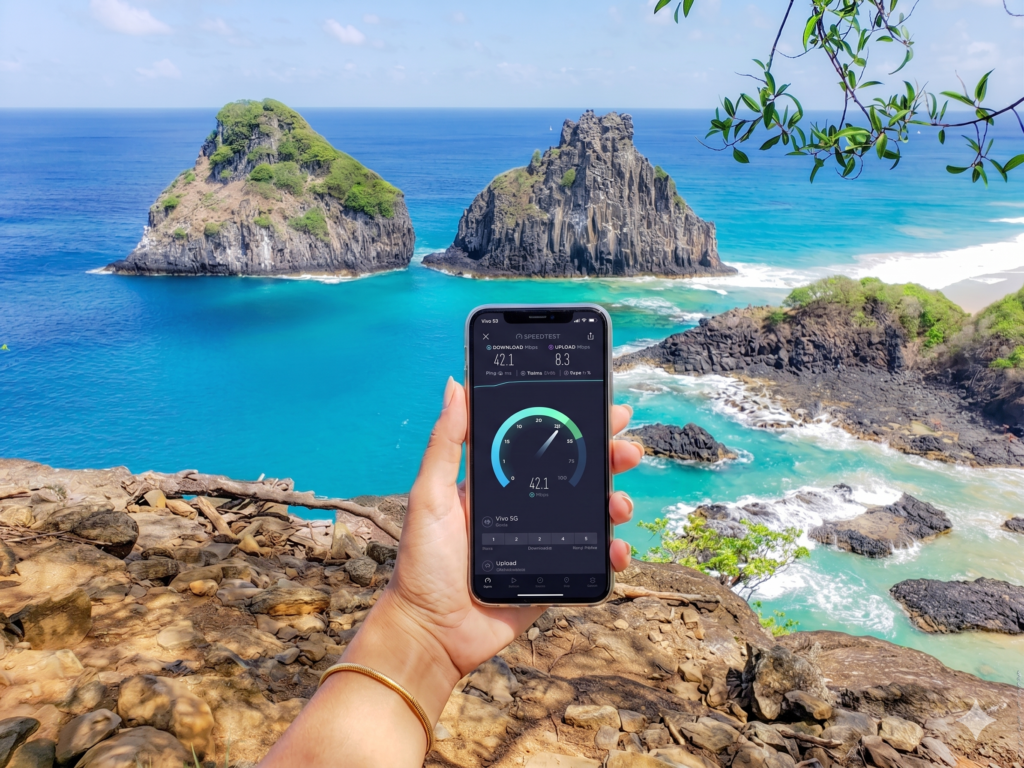 Qual a Melhor Operadora de Celular em Noronha?