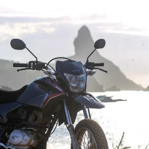 Como alugar moto em Fernando de Noronha