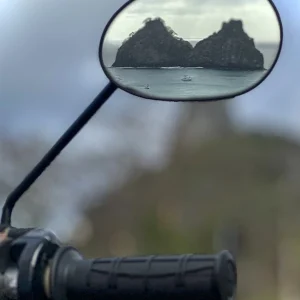 Locação de moto honda em Fernando de Noronha