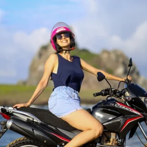 Locadora de motos - Fernando de Noronha