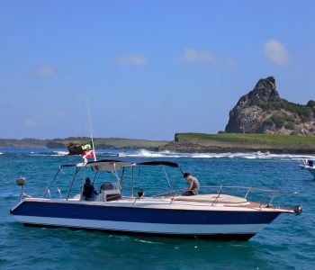 Passeio Privativo - Lancha Zoe em Fernando de Noronha