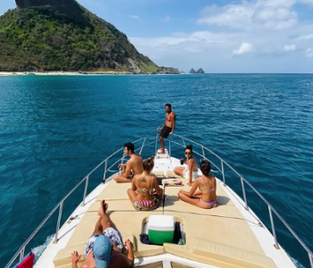 Praia da Conceição - Passeio de Lancha em Fernando de Noronha - Lancha Trovão dos Mares